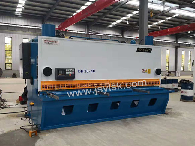 QC11Y-20*4000液壓剪板機(jī)