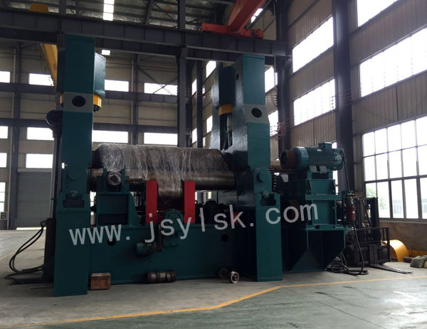 大型上輥萬能式卷板機(jī)