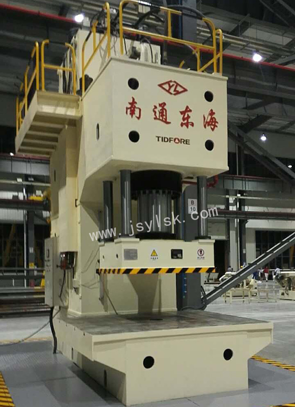 YL41-630噸單柱液壓機(jī)